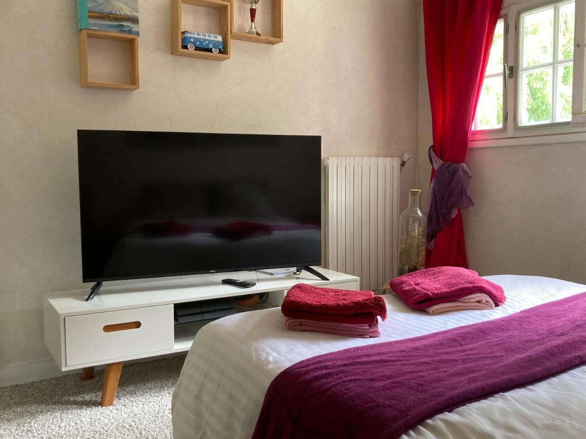 Le Bois Des Sources Apartment Saint-Marcel  ภายนอก รูปภาพ
